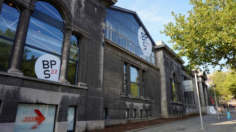 [Translate to English:] Façade du BPS22, musée d'art de la Province de Hainaut