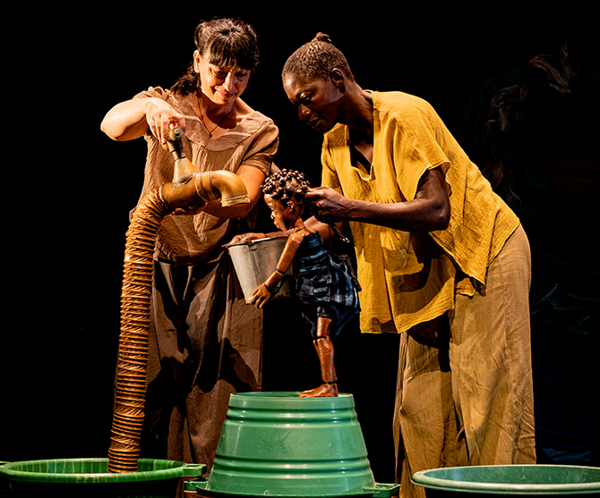 «Paroles d'eau», a co-production by Compagnie Djarama (Senegal) and Théâtre Motus (Longueuil), involved artists from three countries on two continents.